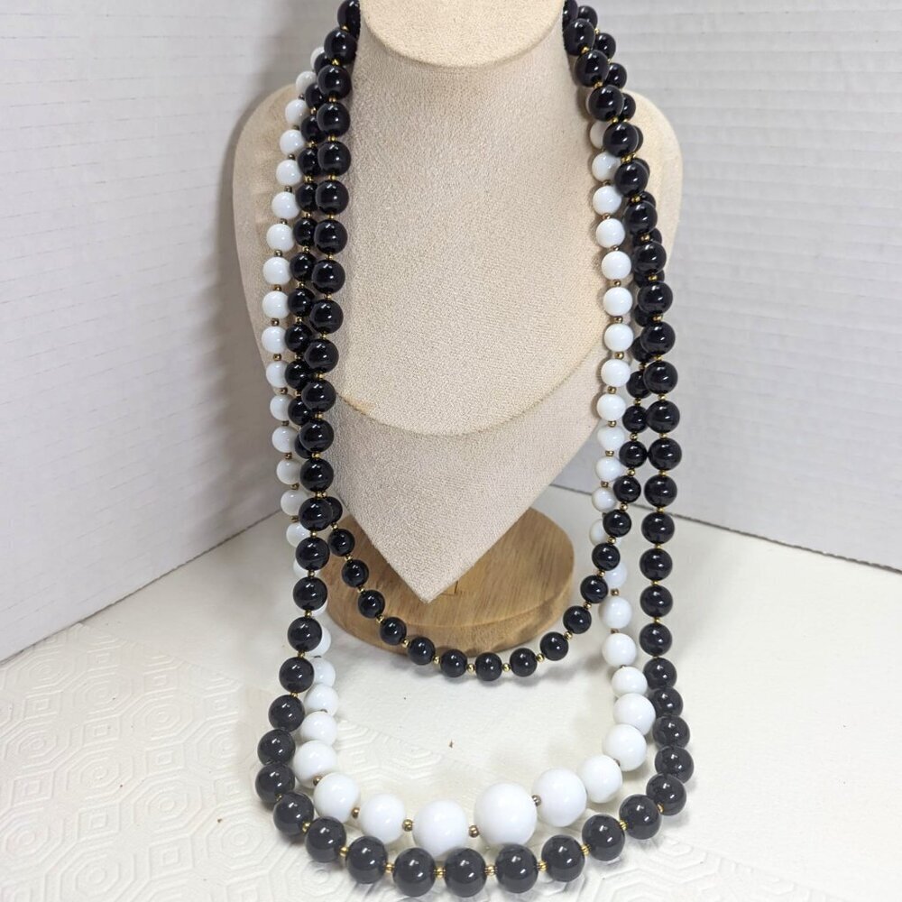 Lot of 3 VTG Black/White Gold Beads Lucite Beaded Necklace PAT Number in cladp